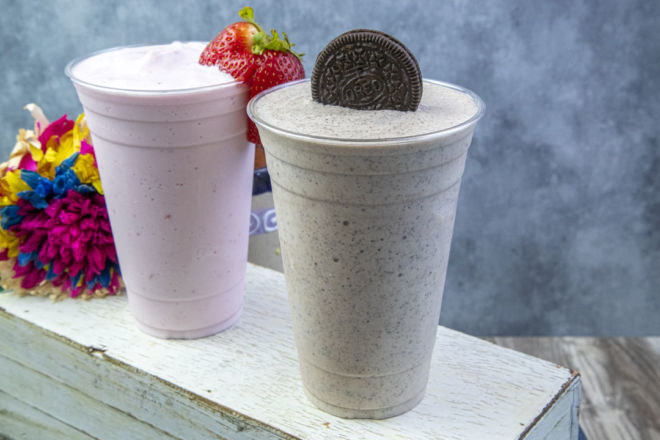 Ice Cream Shake de Fresa Y Oreo